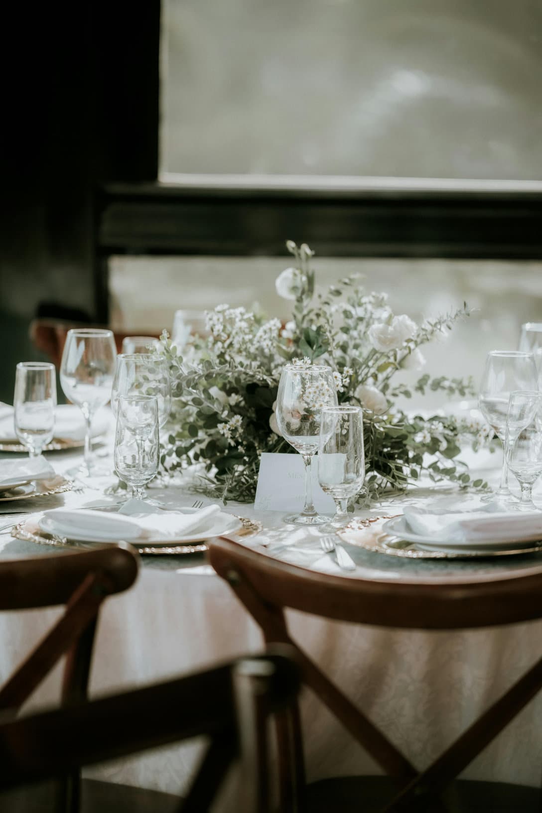 Well set dining table